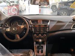 نيسان سيلفي